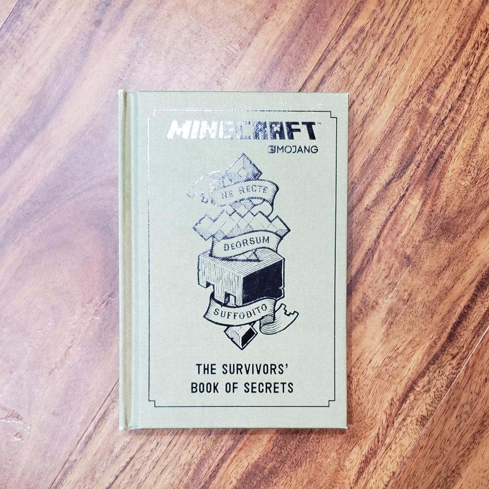 Minecraft Book Bundle - Picture 9 of 12